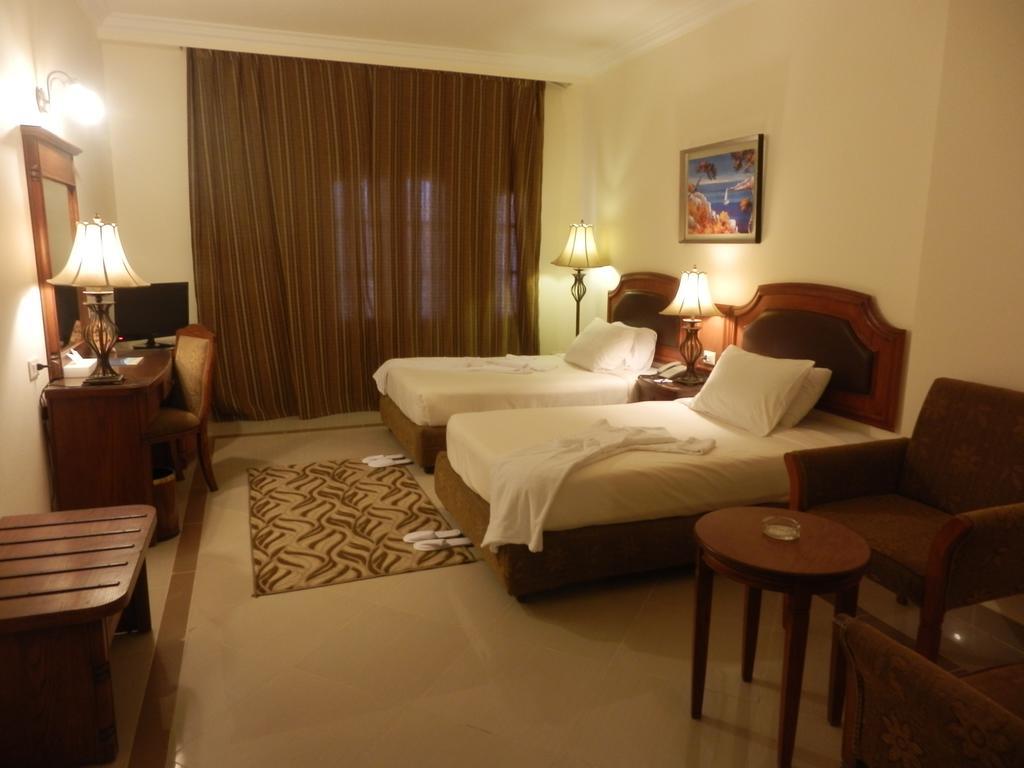 Coral Hills Resort & Spa El Qoseir Exterior foto